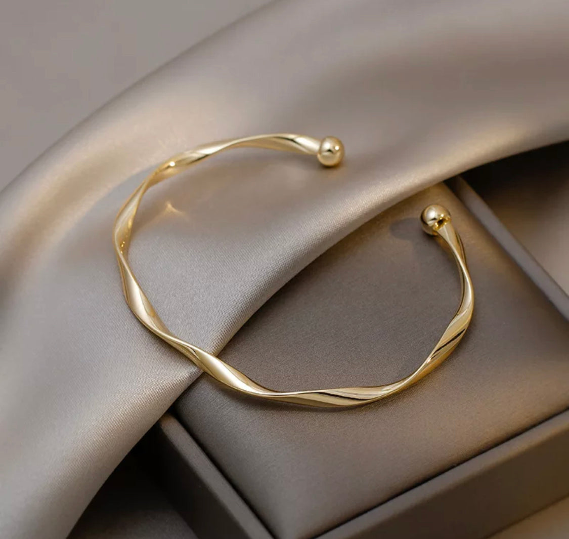 Twisted Cuff Bracelet