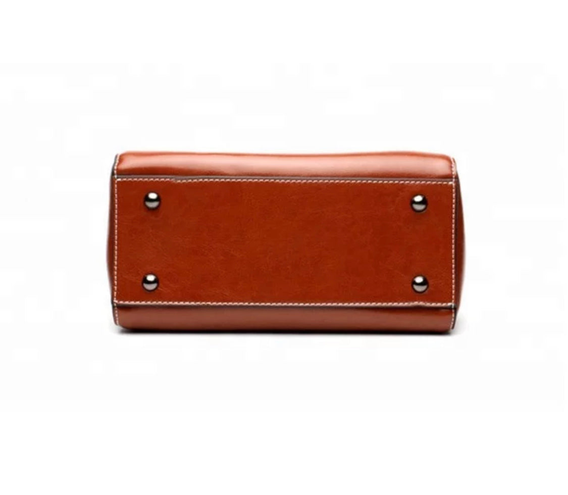 Hannah Leather Purse